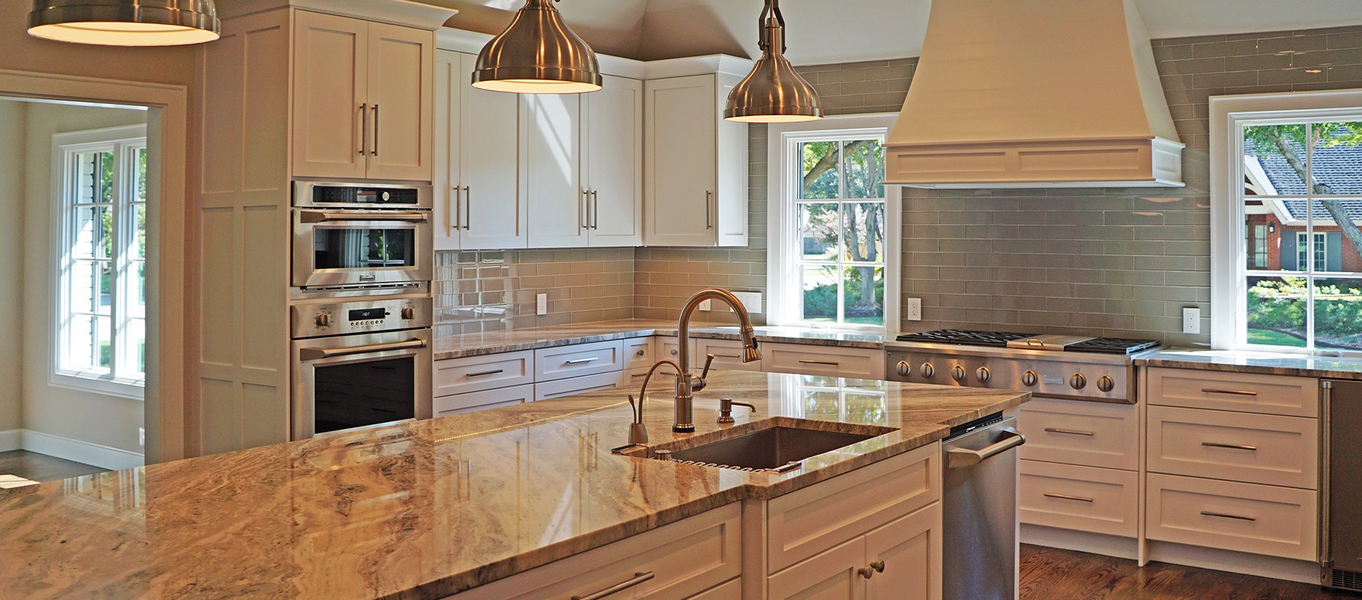 expansive beautiful open kitchen